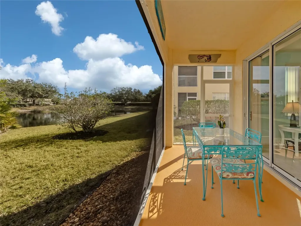902 Casa Del Lago Way Venice FL 34292