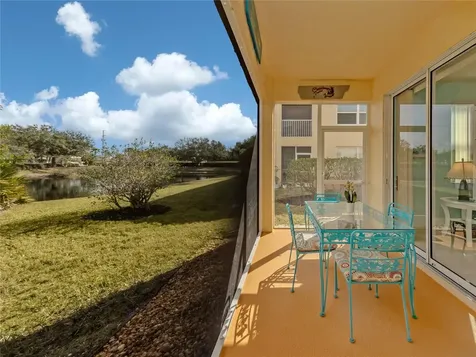 902 Casa Del Lago Way Venice FL 34292