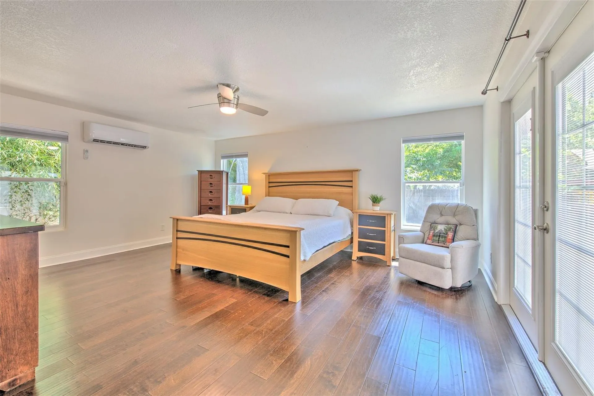 3208 W Hawthorne Road Tampa FL 33611