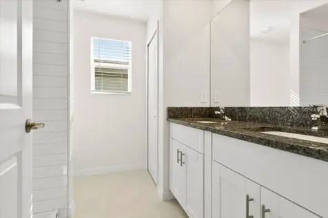 36403 Well Hill Way Zephyrhills FL 33541