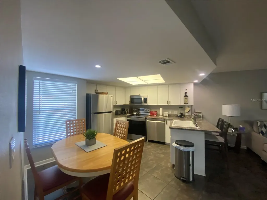 2587 Cyprus Drive Palm Harbor FL 34684