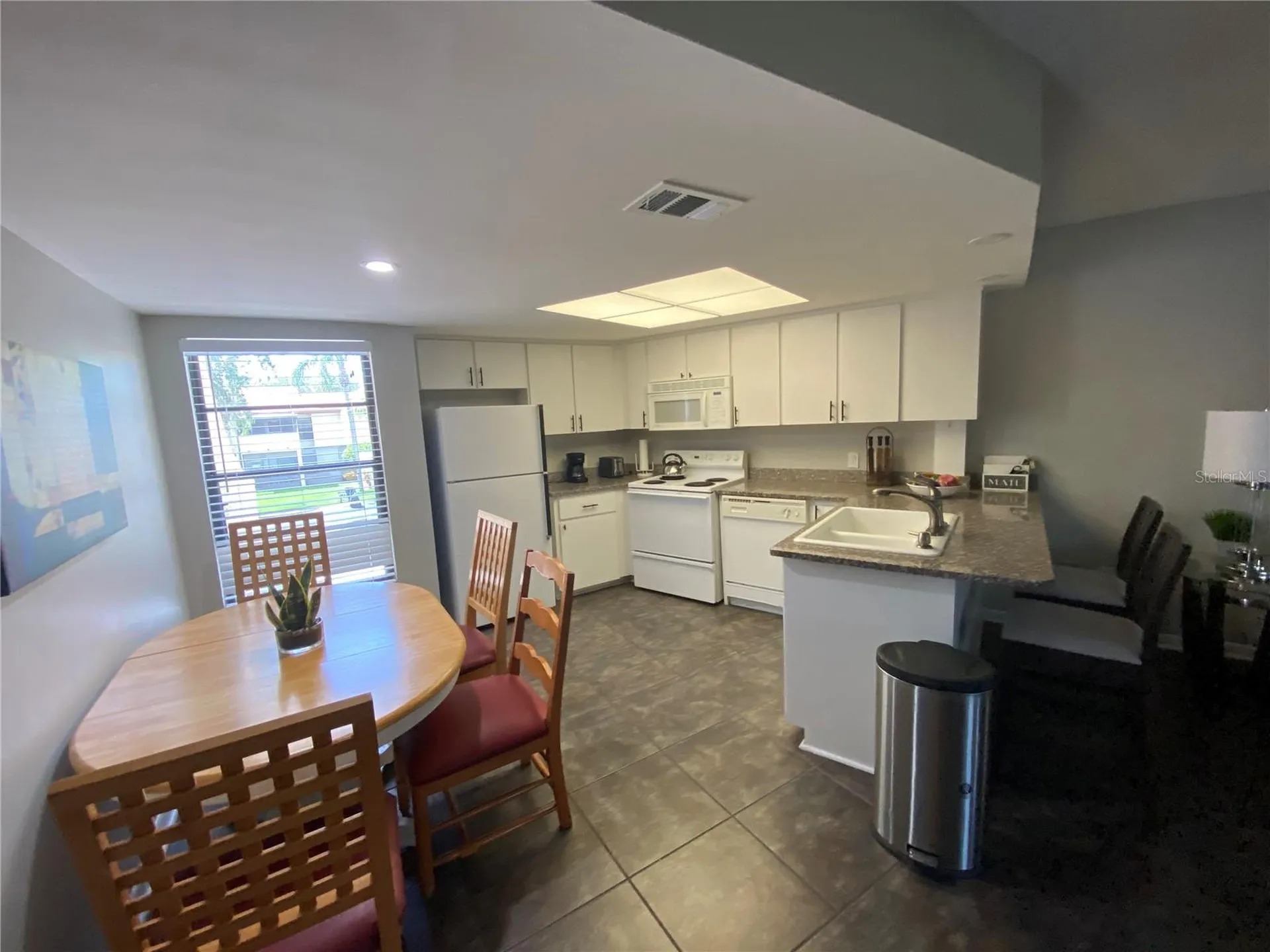 2587 Cyprus Drive Palm Harbor FL 34684