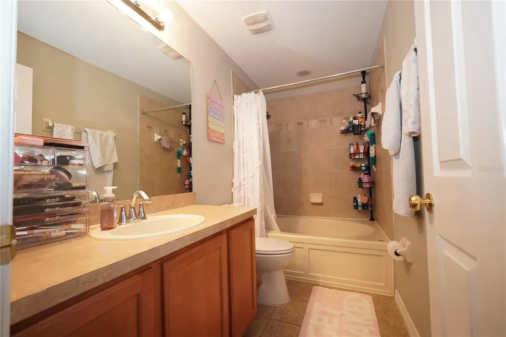 5463 River Rock Road Lakeland FL 33809