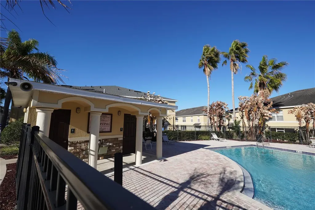 5463 River Rock Road Lakeland FL 33809