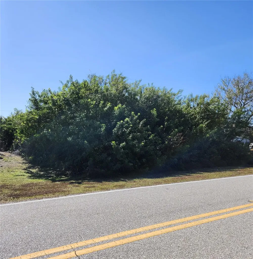 11325 Oceanspray Boulevard Englewood FL 34224