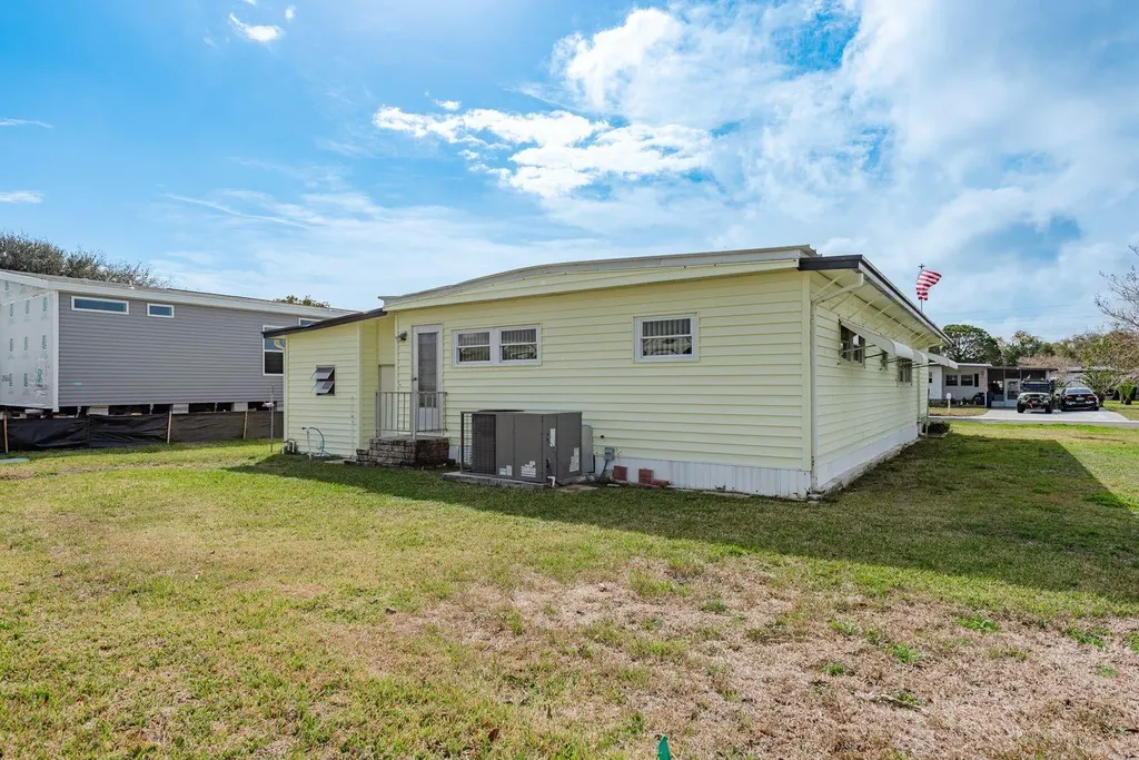 127 Independence Avenue Palm Harbor FL 34684