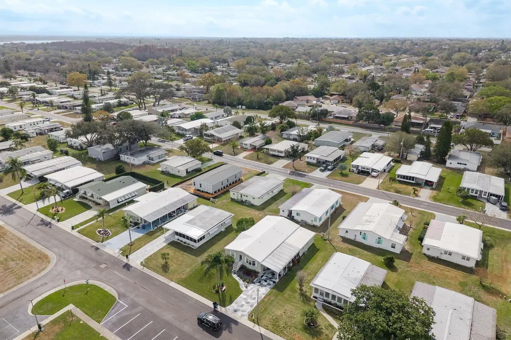 127 Independence Avenue Palm Harbor FL 34684