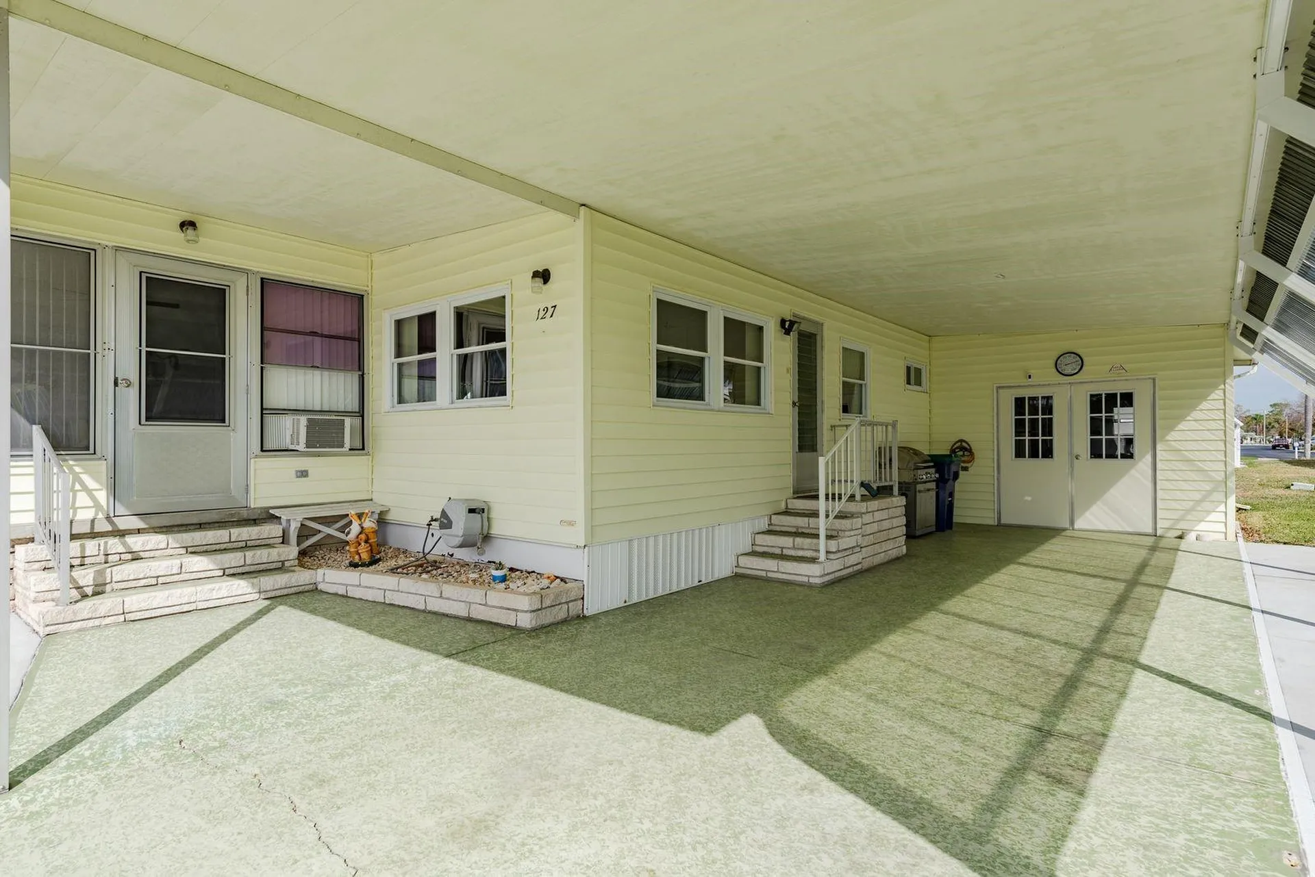 127 Independence Avenue Palm Harbor FL 34684
