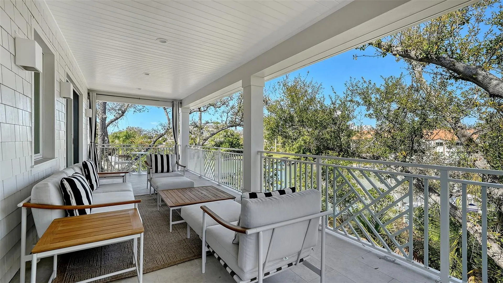 1621 Bay Point Court Sarasota FL 34236