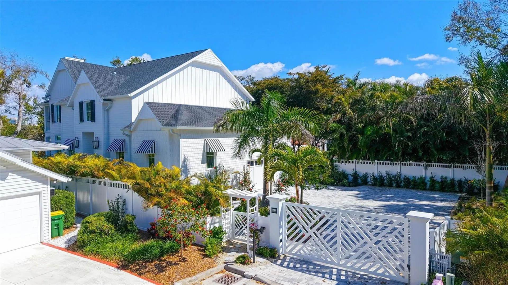 1621 Bay Point Court Sarasota FL 34236
