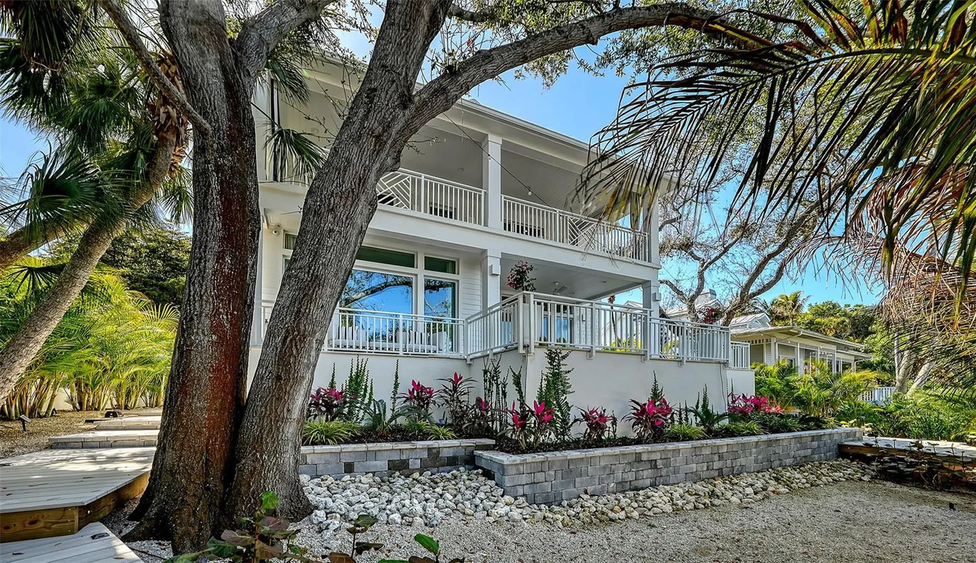 1621 Bay Point Court Sarasota FL 34236