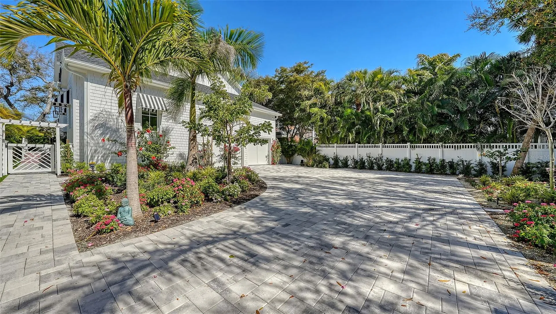 1621 Bay Point Court Sarasota FL 34236