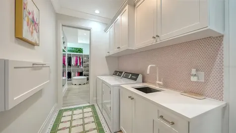 1621 Bay Point Court Sarasota FL 34236