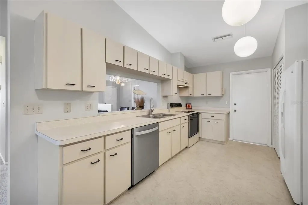 5478 Kelly Drive Sarasota FL 34233