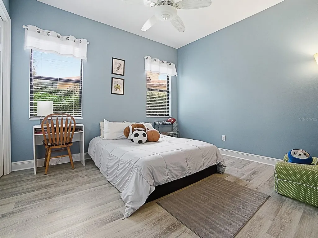 38701 Oak Place Court Lady Lake FL 32159