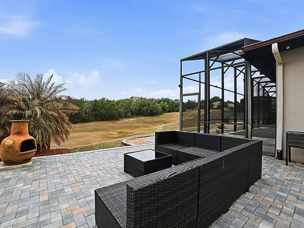 38701 Oak Place Court Lady Lake FL 32159
