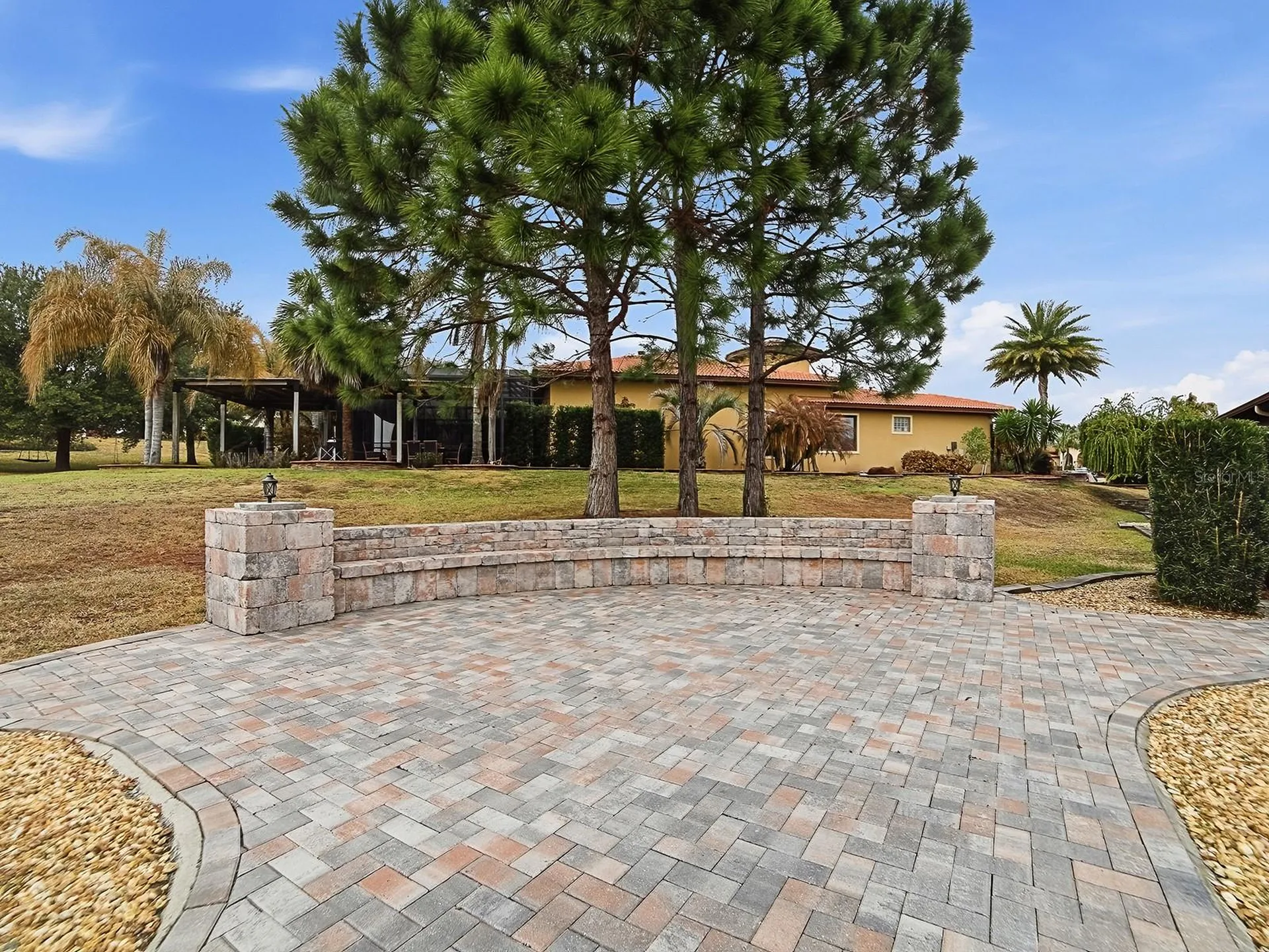 38701 Oak Place Court Lady Lake FL 32159
