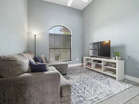 38701 Oak Place Court Lady Lake FL 32159