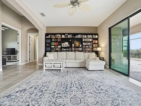 38701 Oak Place Court Lady Lake FL 32159