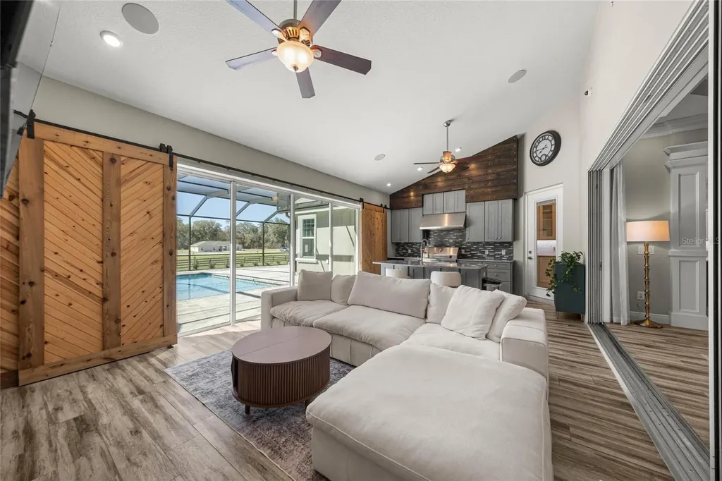 1873 NW 85th Loop Ocala FL 34475