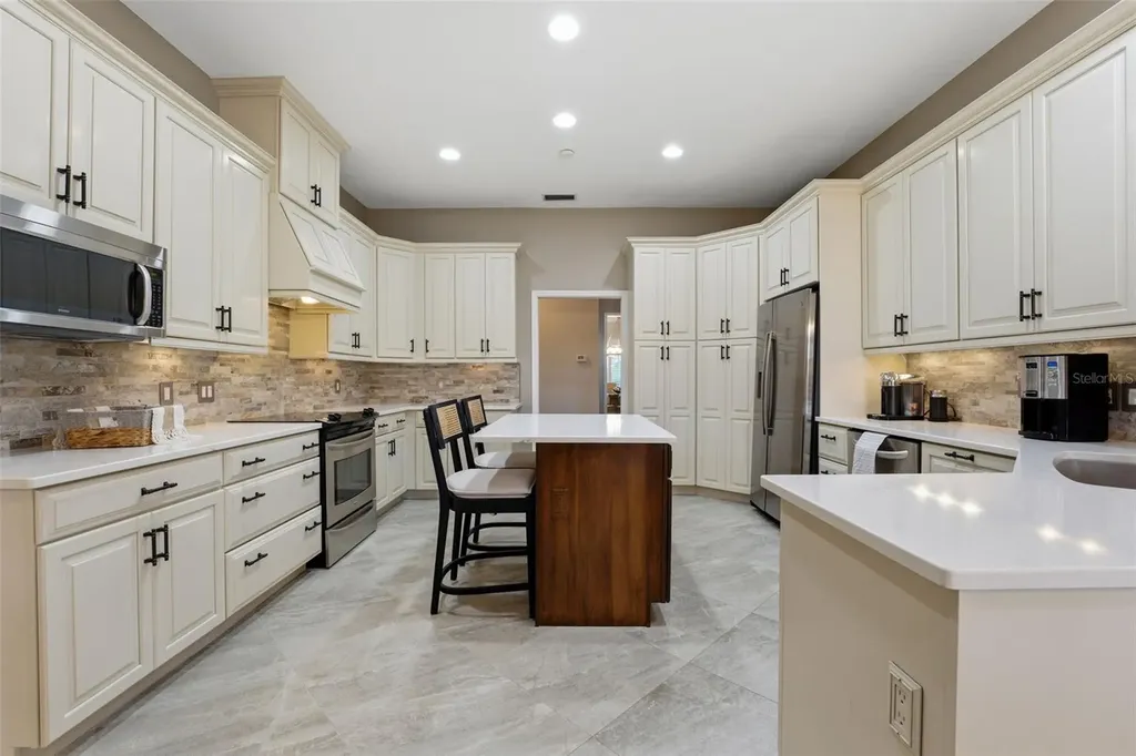 434 Tremingham Way Venice FL 34293