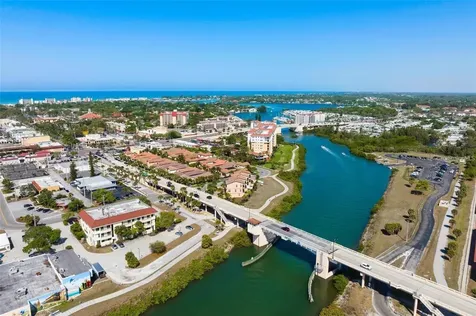 434 Tremingham Way Venice FL 34293