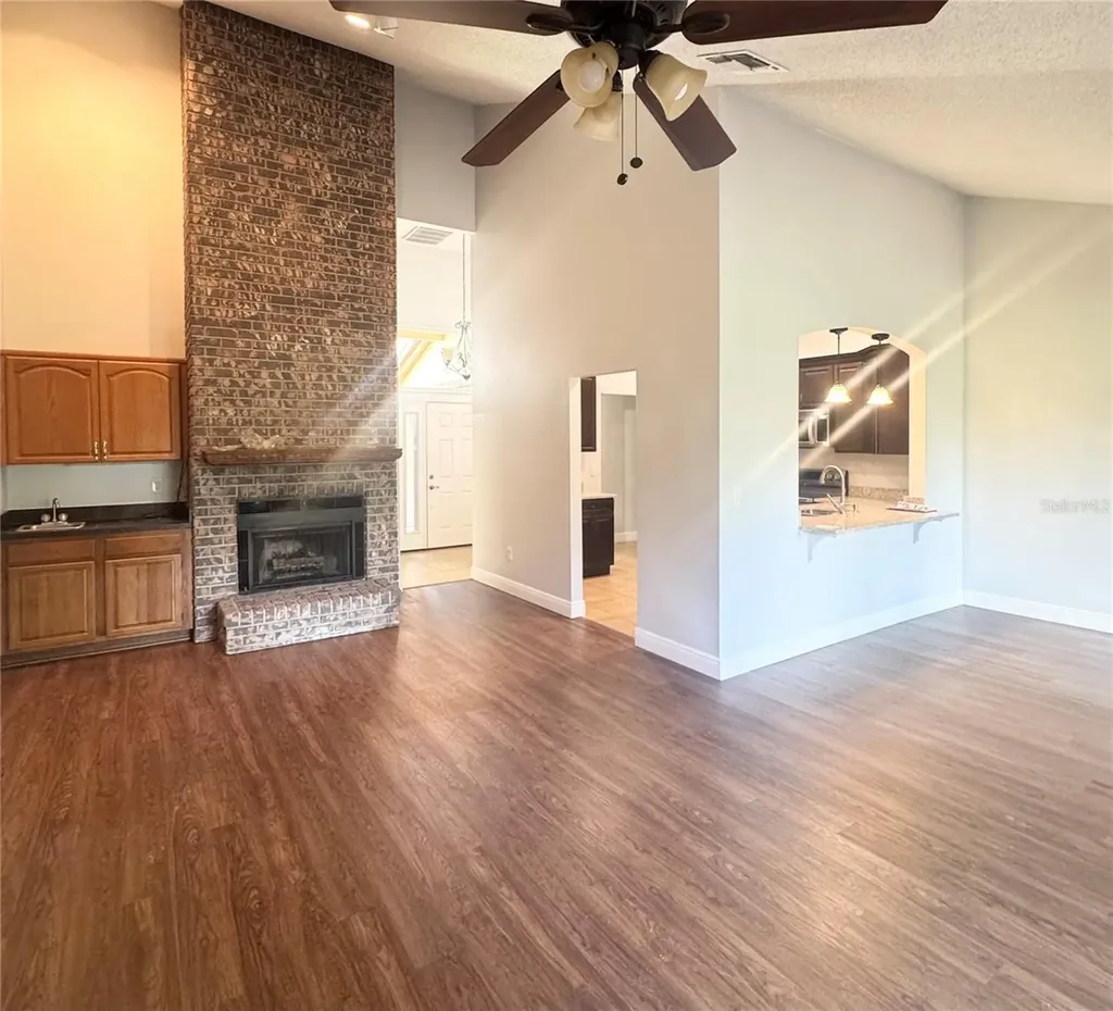 106 Carli Court Lake Mary FL 32746