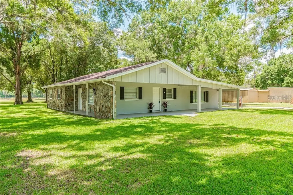 1453 Creek Road Wesley Chapel FL 33543