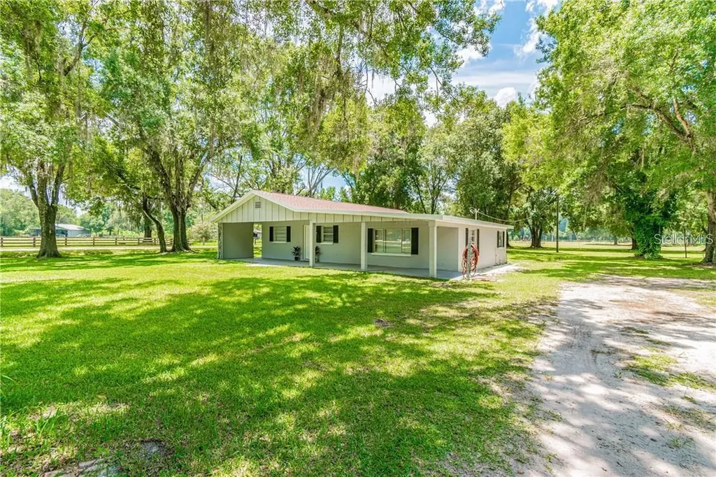 1453 Creek Road Wesley Chapel FL 33543
