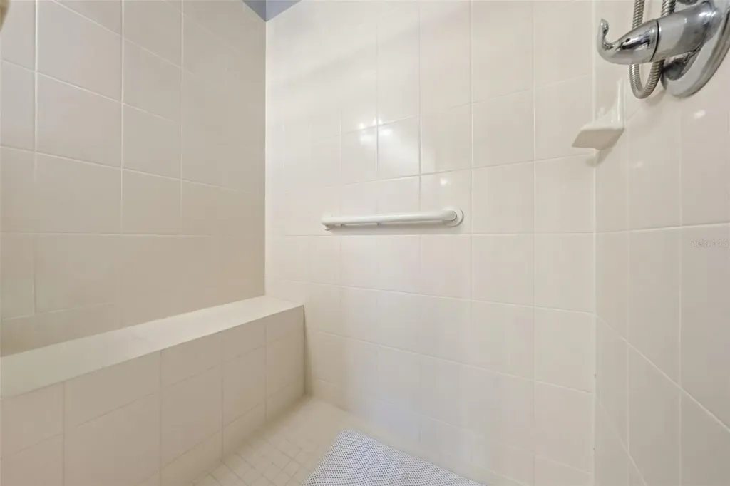 2311 Crestview Street The Villages FL 32162