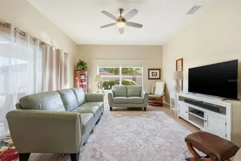 2311 Crestview Street The Villages FL 32162