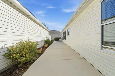 2311 Crestview Street The Villages FL 32162