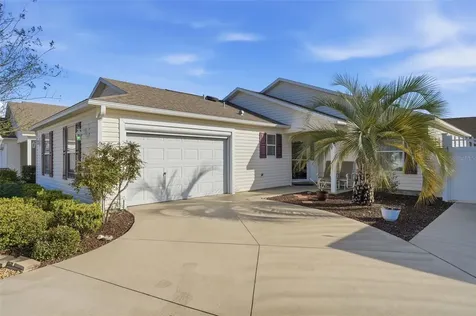 2311 Crestview Street The Villages FL 32162