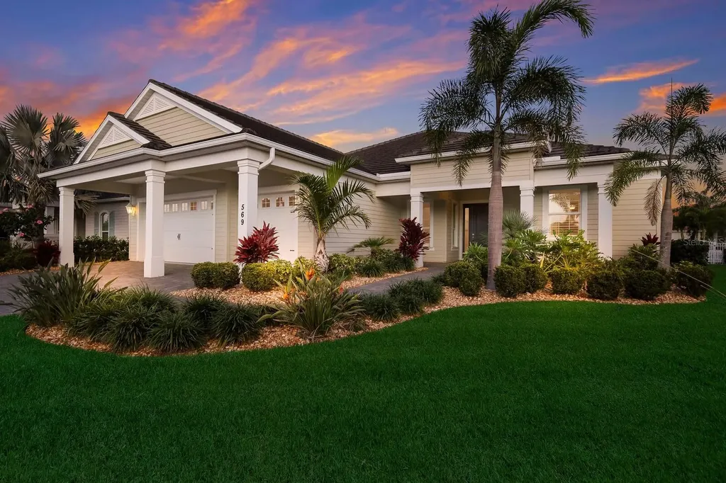 569 Mast Drive Bradenton FL 34208