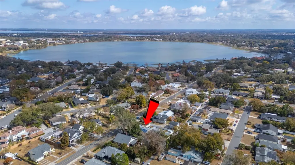 219 E Beacon Road Lakeland FL 33803