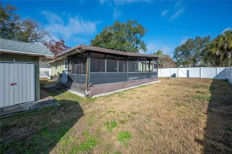 219 E Beacon Road Lakeland FL 33803