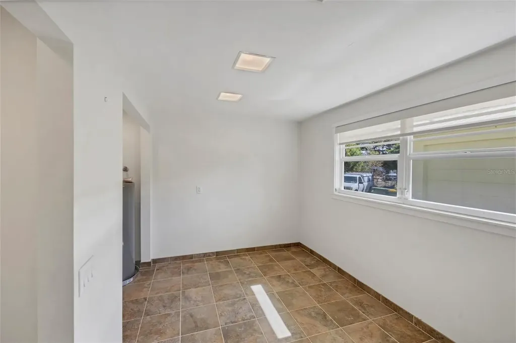 1716 10th Way Sarasota FL 34236