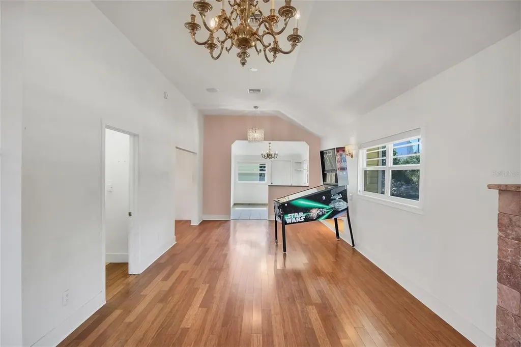 1716 10th Way Sarasota FL 34236