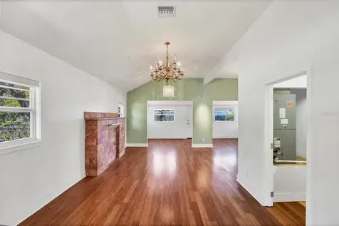 1716 10th Way Sarasota FL 34236