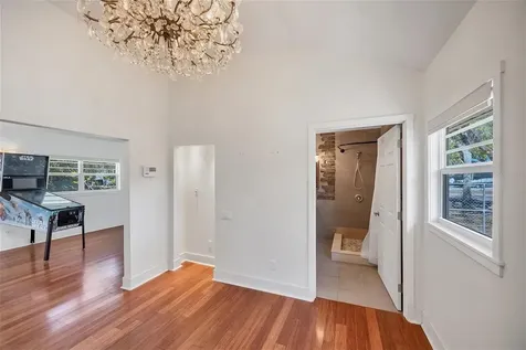 1716 10th Way Sarasota FL 34236