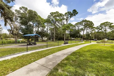 1716 10th Way Sarasota FL 34236