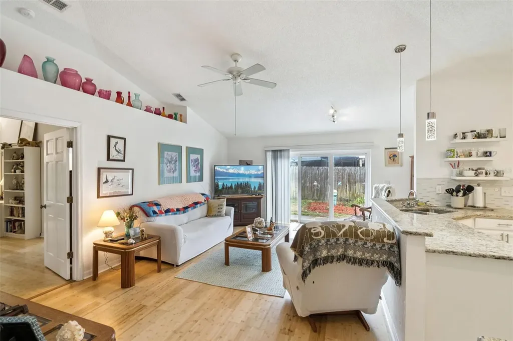 109 Hunter Point Court Debary FL 32713