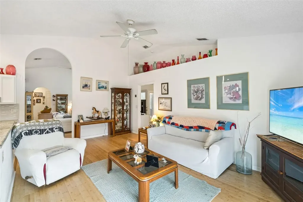 109 Hunter Point Court Debary FL 32713