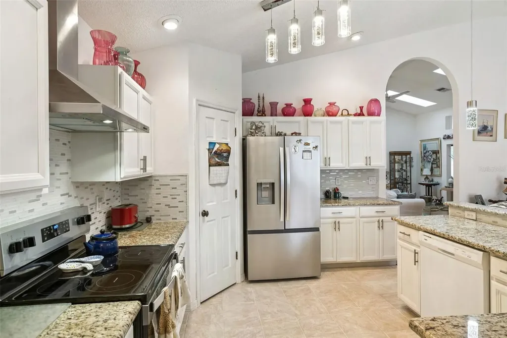 109 Hunter Point Court Debary FL 32713
