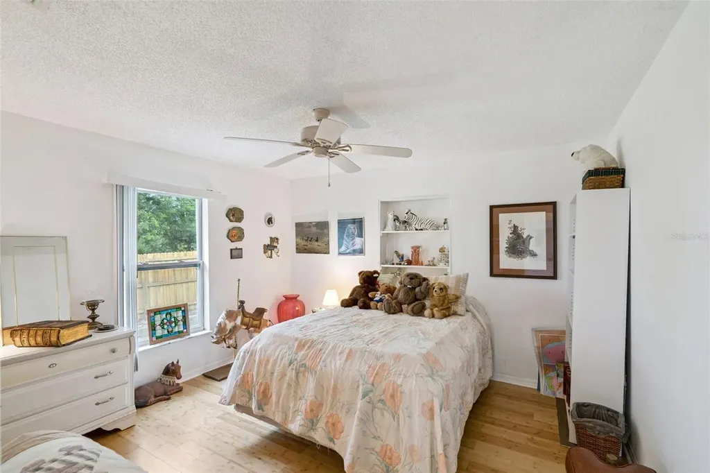109 Hunter Point Court Debary FL 32713
