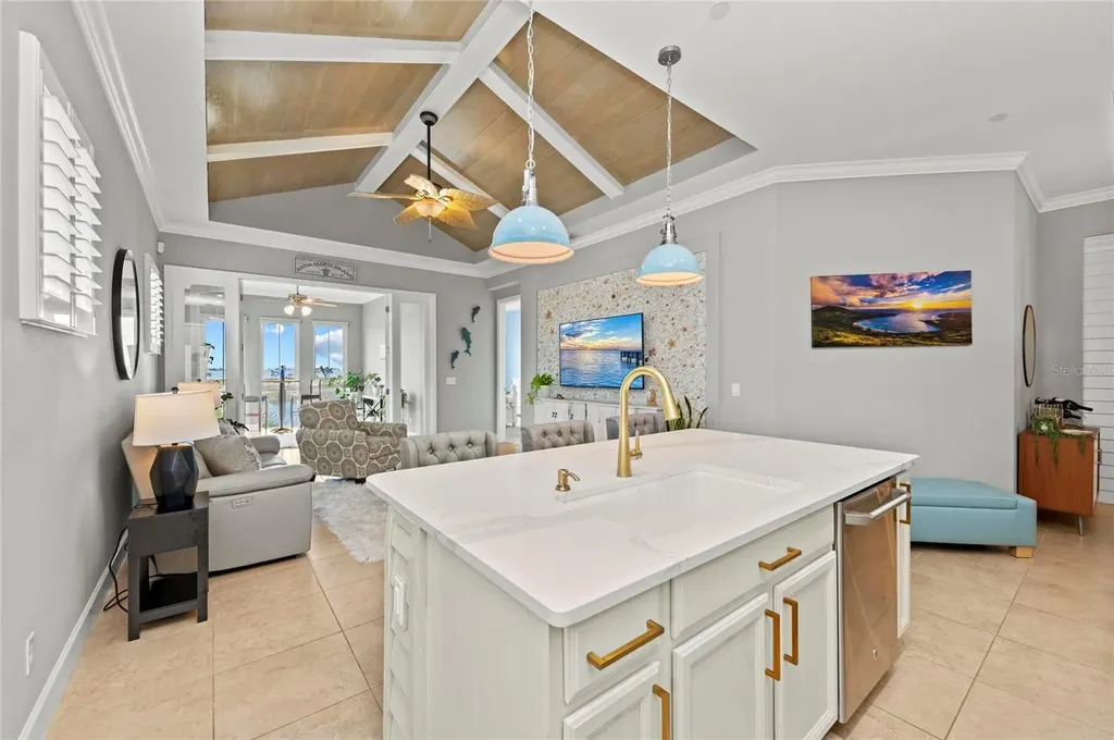 226 Sapphire Lake Drive Bradenton FL 34209