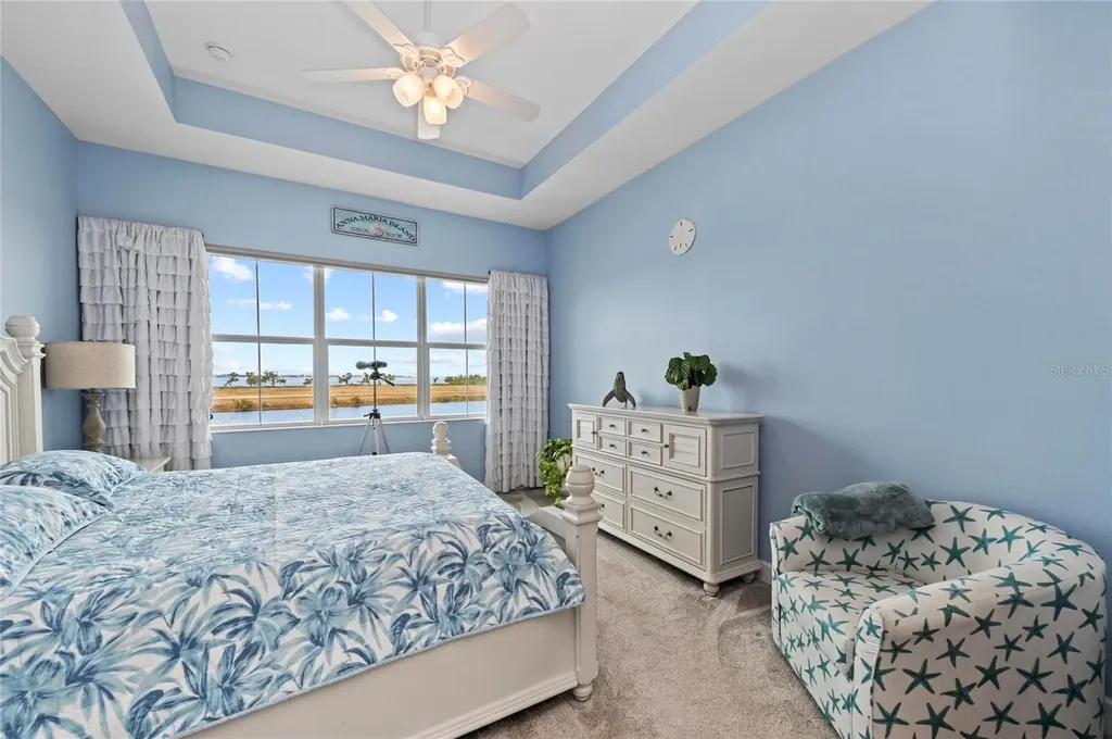 226 Sapphire Lake Drive Bradenton FL 34209