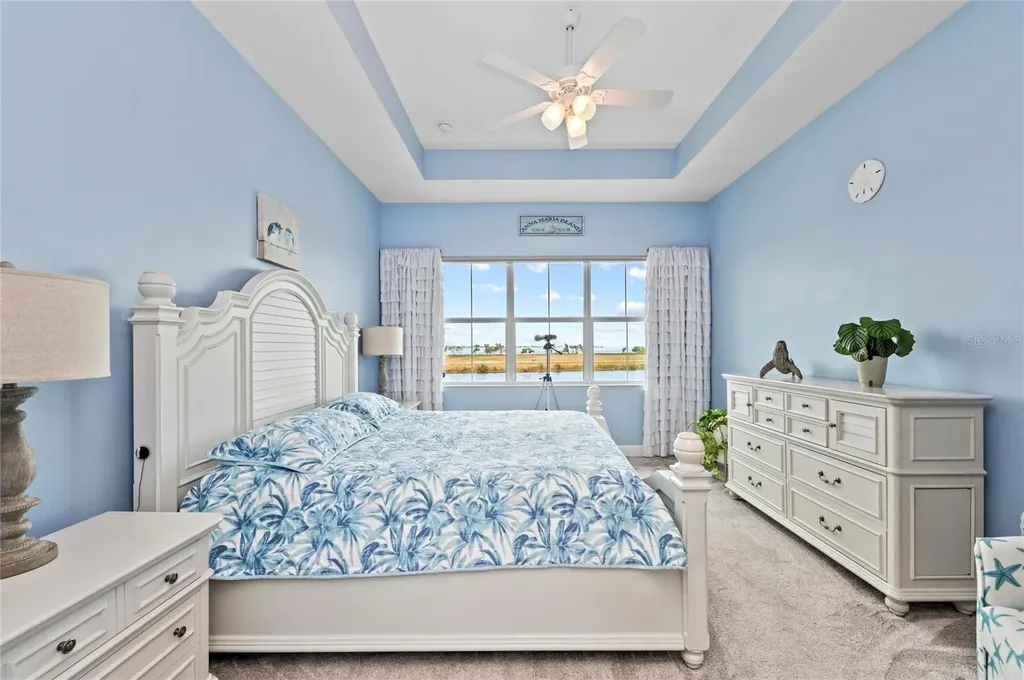 226 Sapphire Lake Drive Bradenton FL 34209