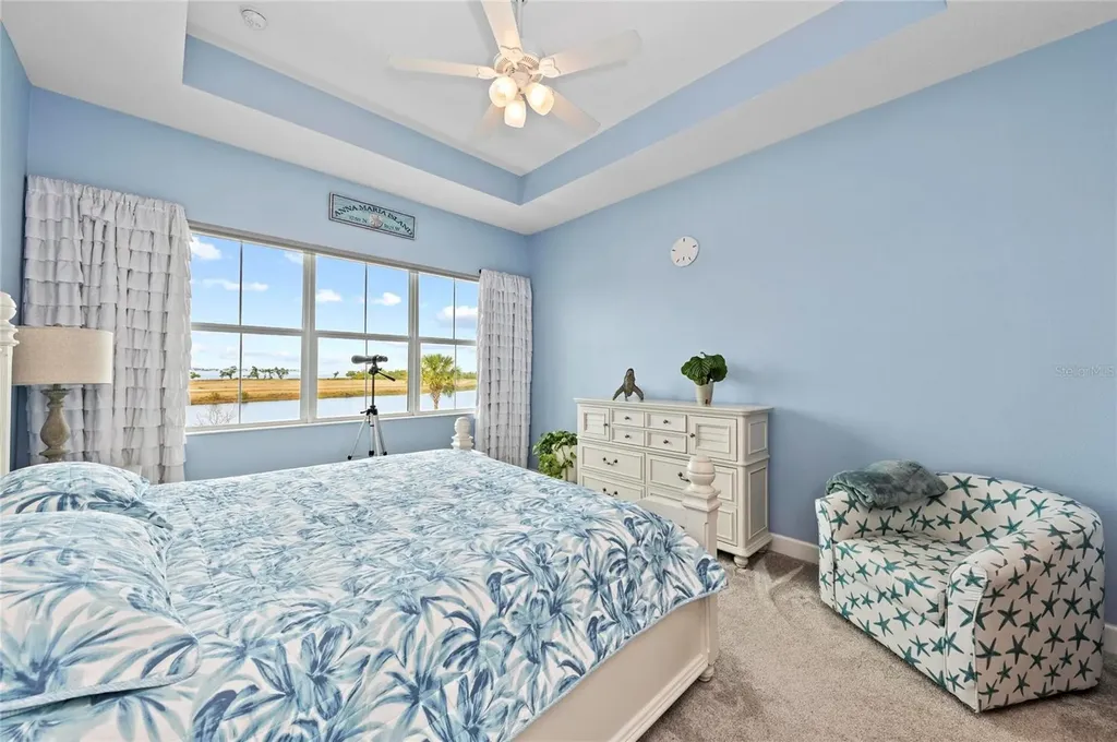 226 Sapphire Lake Drive Bradenton FL 34209