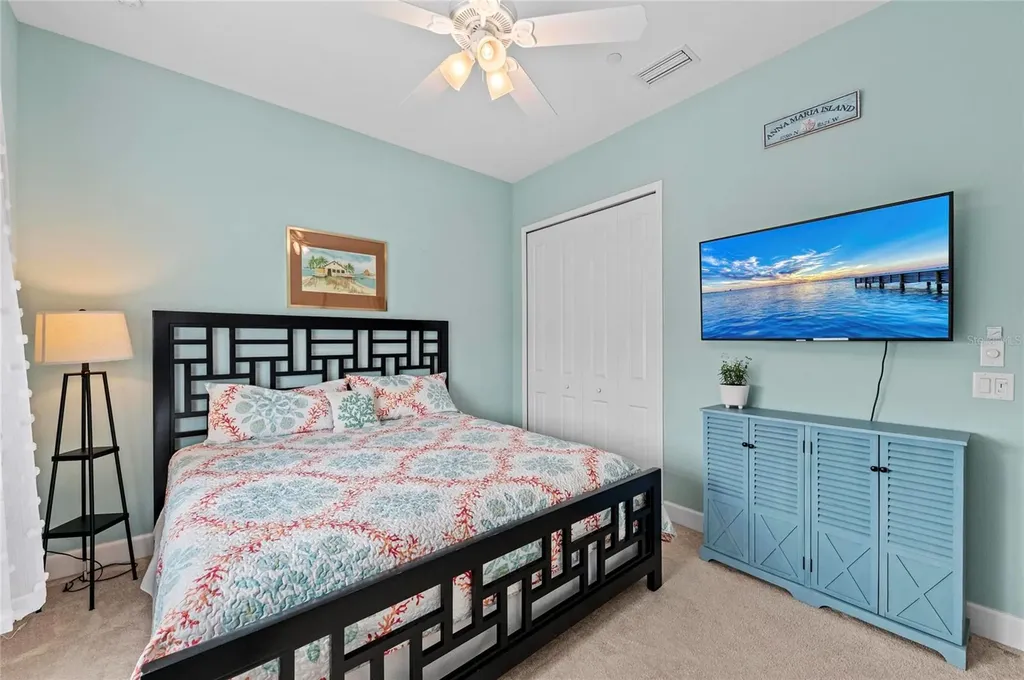 226 Sapphire Lake Drive Bradenton FL 34209